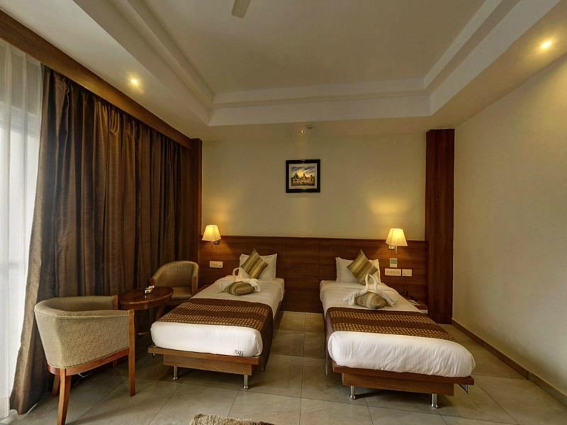 Hotel Le Ruchi The Prince Mysore Exteriör bild