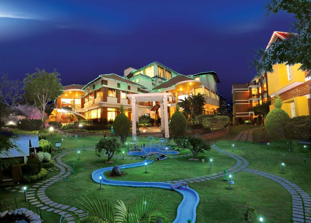 Hotel Le Ruchi The Prince Mysore Exteriör bild
