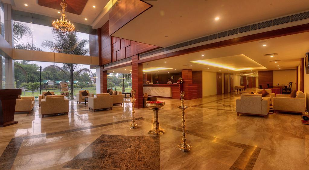 Hotel Le Ruchi The Prince Mysore Exteriör bild